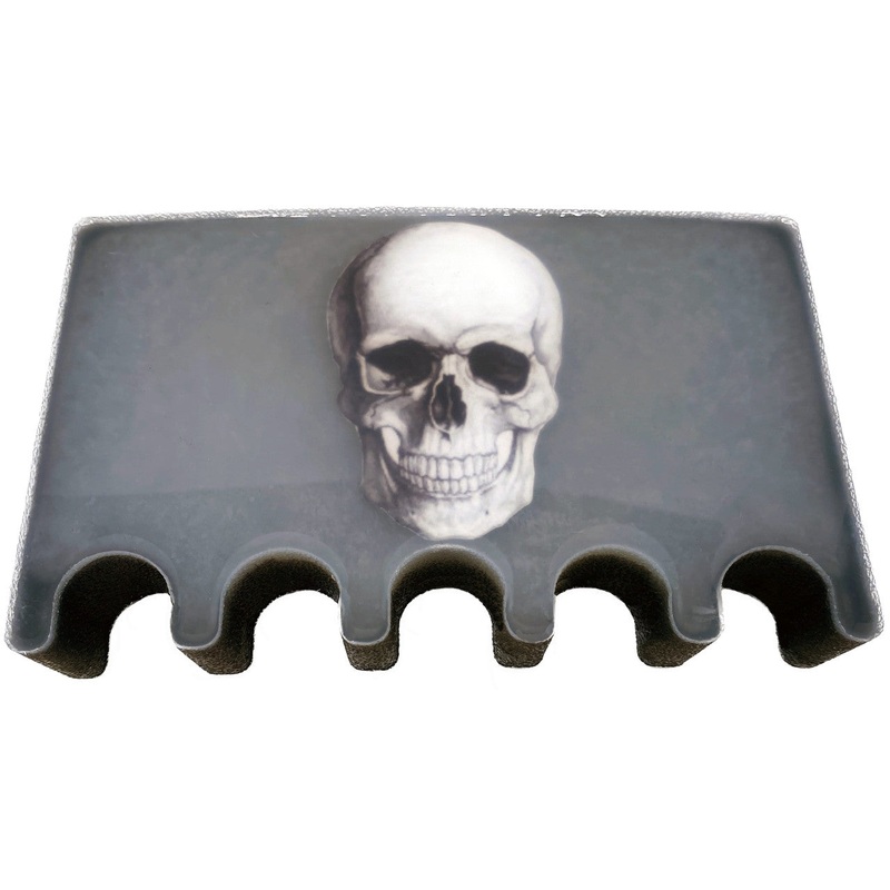 White Skull 5 Cue Holder Black and White