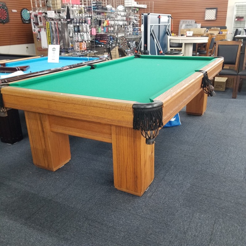 USED 9′ Square legged pool table