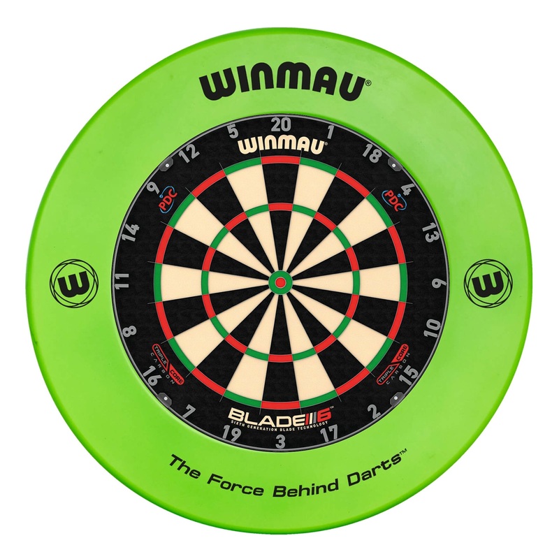 WINMAU – Blade 6 TRIPLE CORE Dartboard & GREEN Surround DEAL
