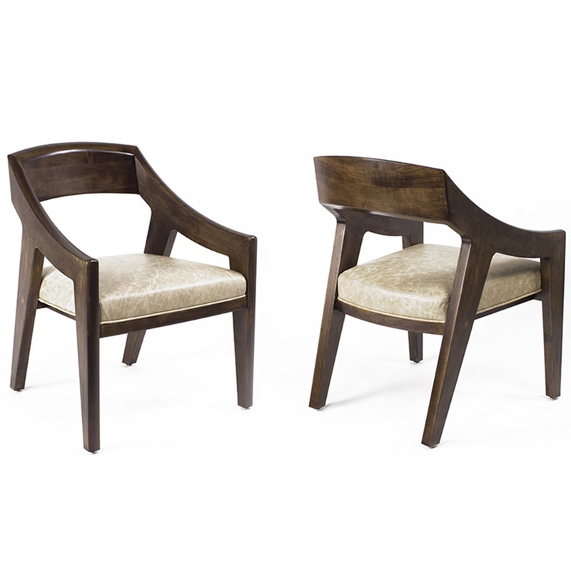 California House Game Chair C4105